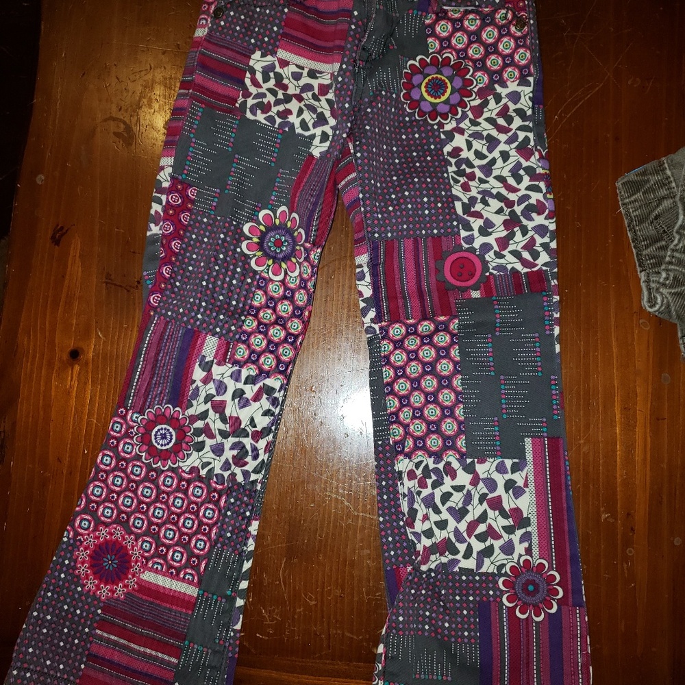 Girls pattern pants